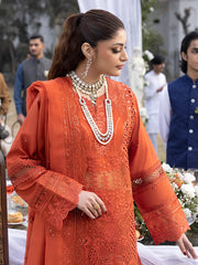 Mahrukh Luxury Lawn Collection By Mahnur (IRIS)