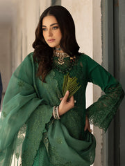 Mahrukh Luxury Lawn Collection By Mahnur (EMERALD)