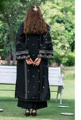 Dastak Karandi Winter - Munaf Textile