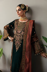 Makhmal Luxury Embroidered Velvet Collection By Emaan Adee 06