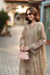 Noor By Saadia Asad Luxe Chikankari '26