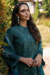 Damask The Holiday Edit 25 By Afrozeh