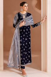 Chandani Velvet Formals '25 By Jazmin