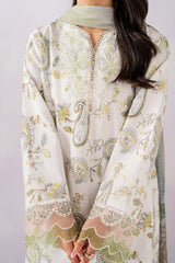 Xenia Le'Essence Summer 26