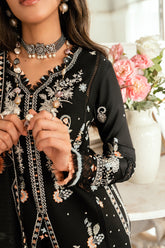 LUXURY LAWN EID EDIT 2025 BY QALAMKAR