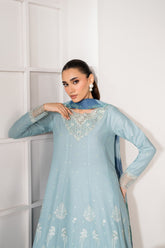 Xenia Le'Essence Summer 26