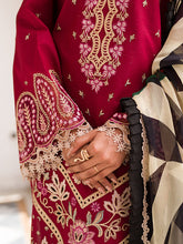 Roheenaz Wisteria Spring Summer