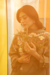 Maria B M Basic Unstitched 3 Piece Lawn 25