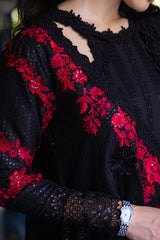 Orient Express By Mushq Embroidered Luxury Lawn Collection '24 (04)