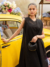 Twilight Luxury Lawn '25 By Mahnur