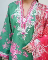 Roheenaz Whispered Florals Luxury Lawn 2026