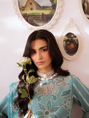 Shanaya Lawn '26 By Mahnur