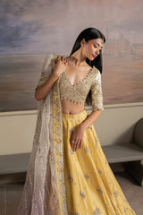 Ayzel Solaris Wedding Formals'25