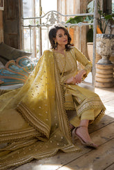 Sobia Nazir Luxury Lawn