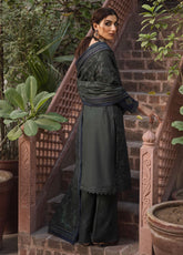 Iznik Riwayat Luxury Winter