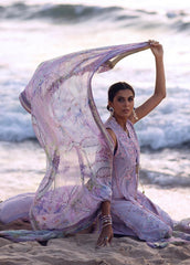 Zoha Ansab Jahangir Lawn