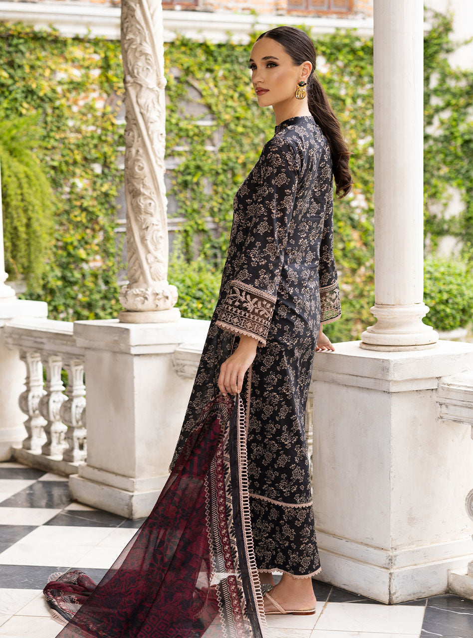 Tahra Lawn By Zainab Chottani