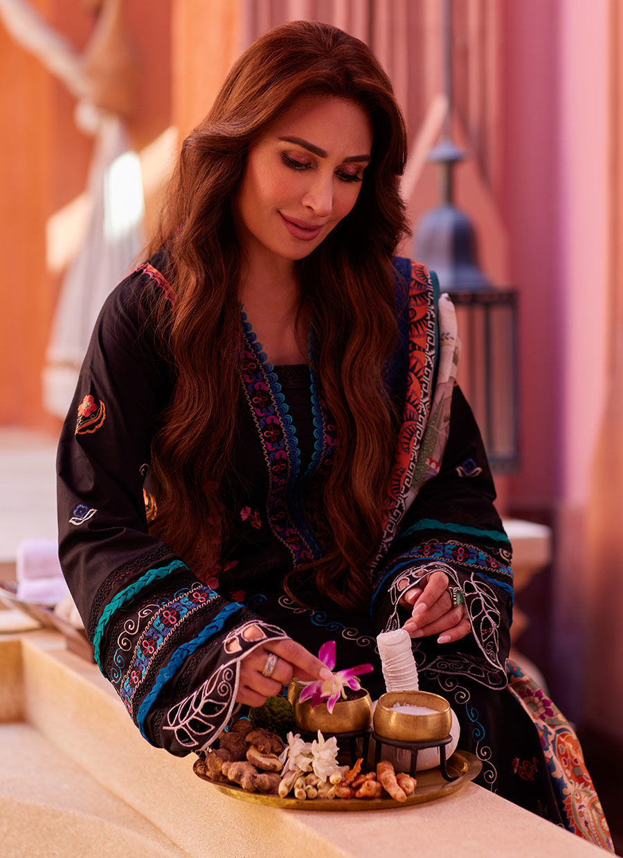 FTA Luxury Lawn Collection By Farah Talib Aziz 24 (01)