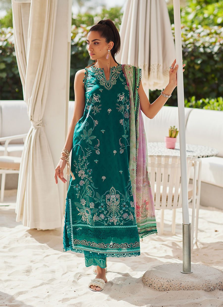 Farah Talib Aziz Luxury Lawn 25