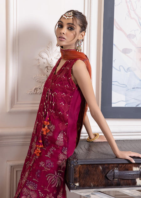 Xenia Formals Isfahan