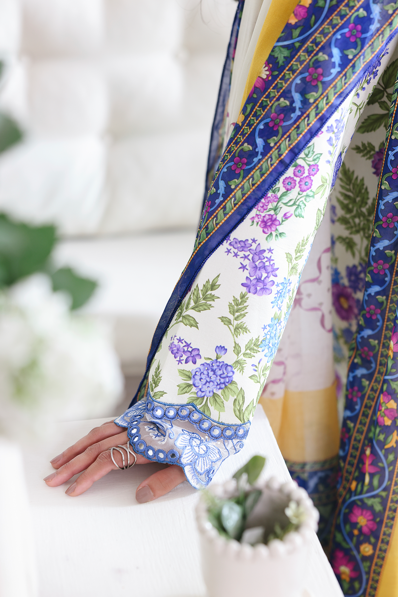 Nissa Floral Symphony By Rajbari 2026