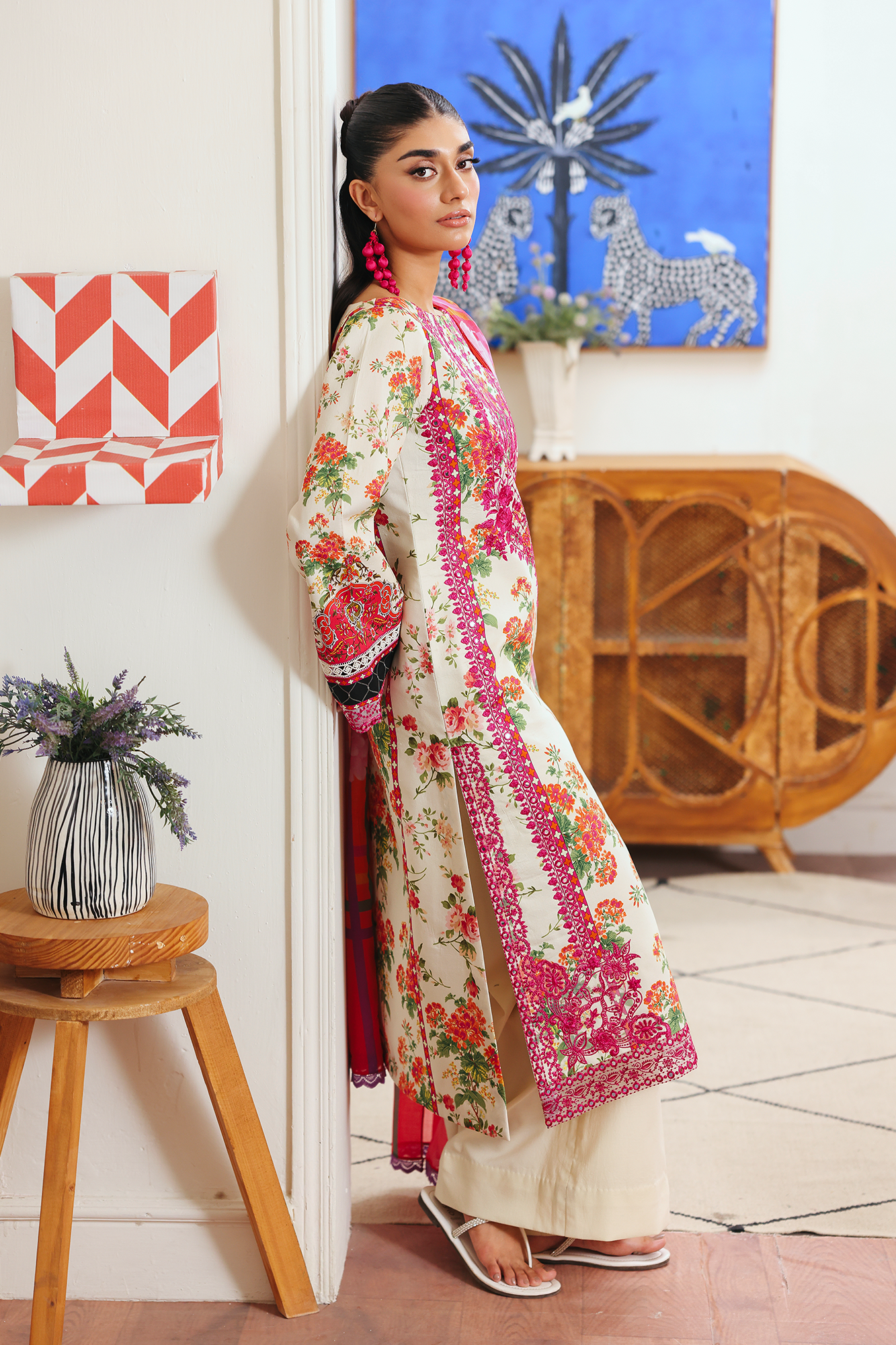 Nissa Floral Symphony By Rajbari 2026