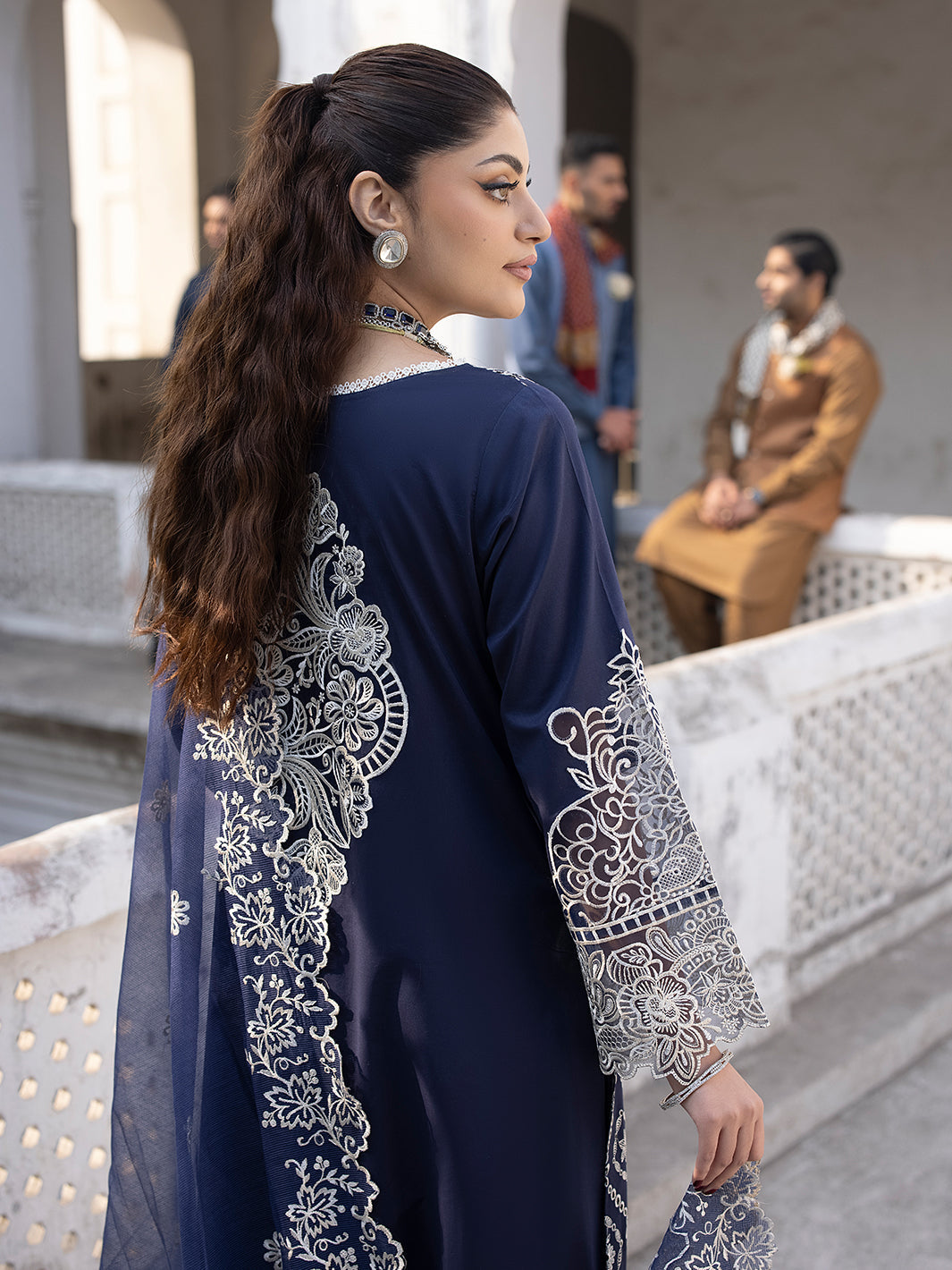 Mahrukh Luxury Lawn Collection By Mahnur (DUSK)