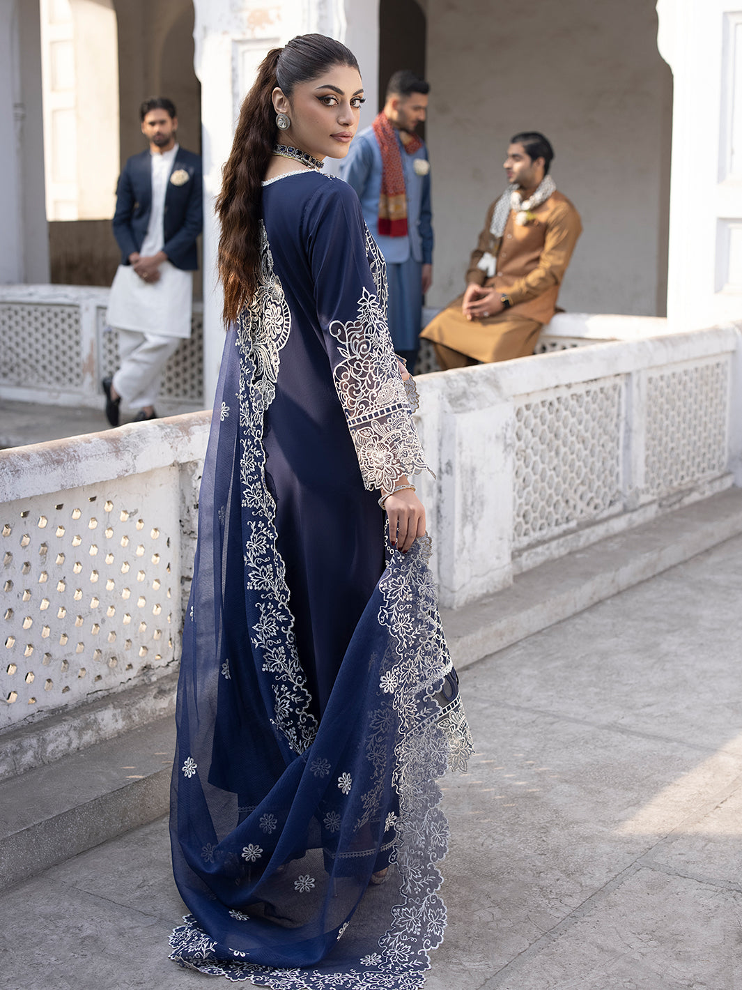 Mahrukh Luxury Lawn Collection By Mahnur (DUSK)
