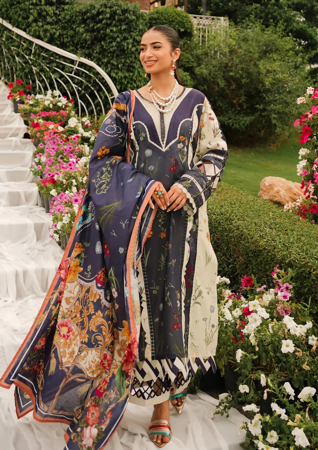 Elaf  Printed Lawn Collection 24 (8B)