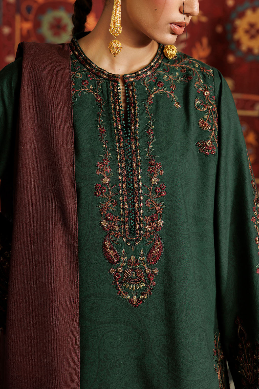 IZNIK PRE-FALL '26