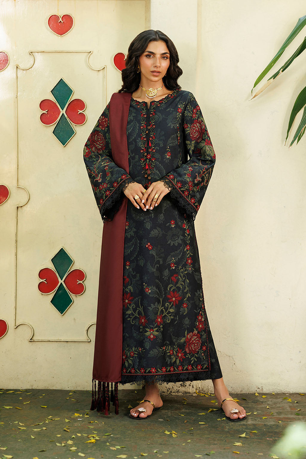 IZNIK PRE-FALL '26