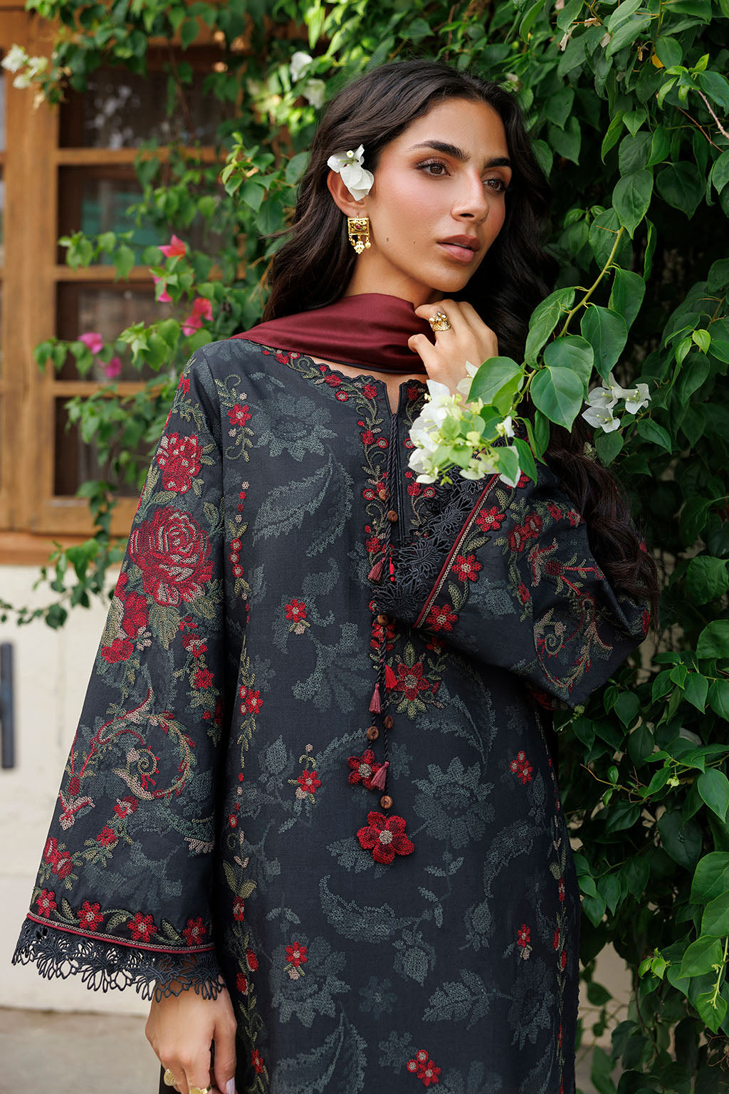 IZNIK PRE-FALL '26