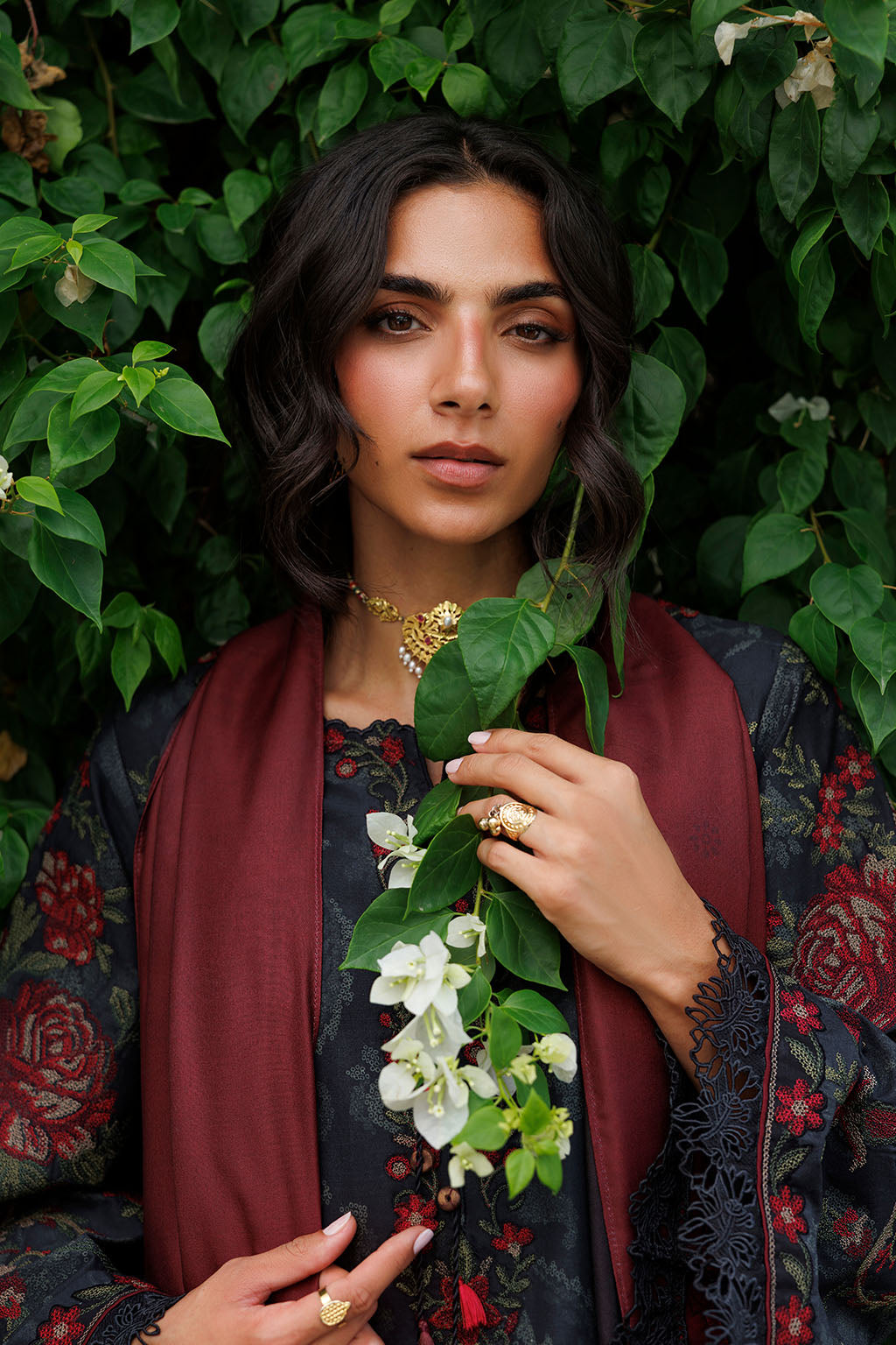 IZNIK PRE-FALL '26