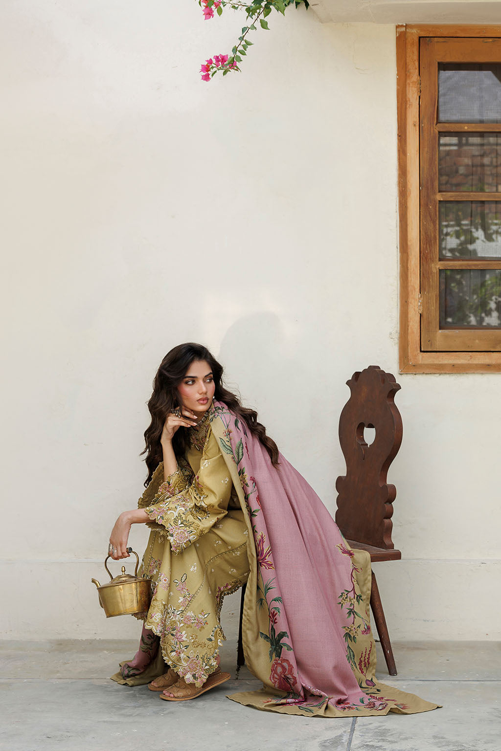 IZNIK PRE-FALL '26