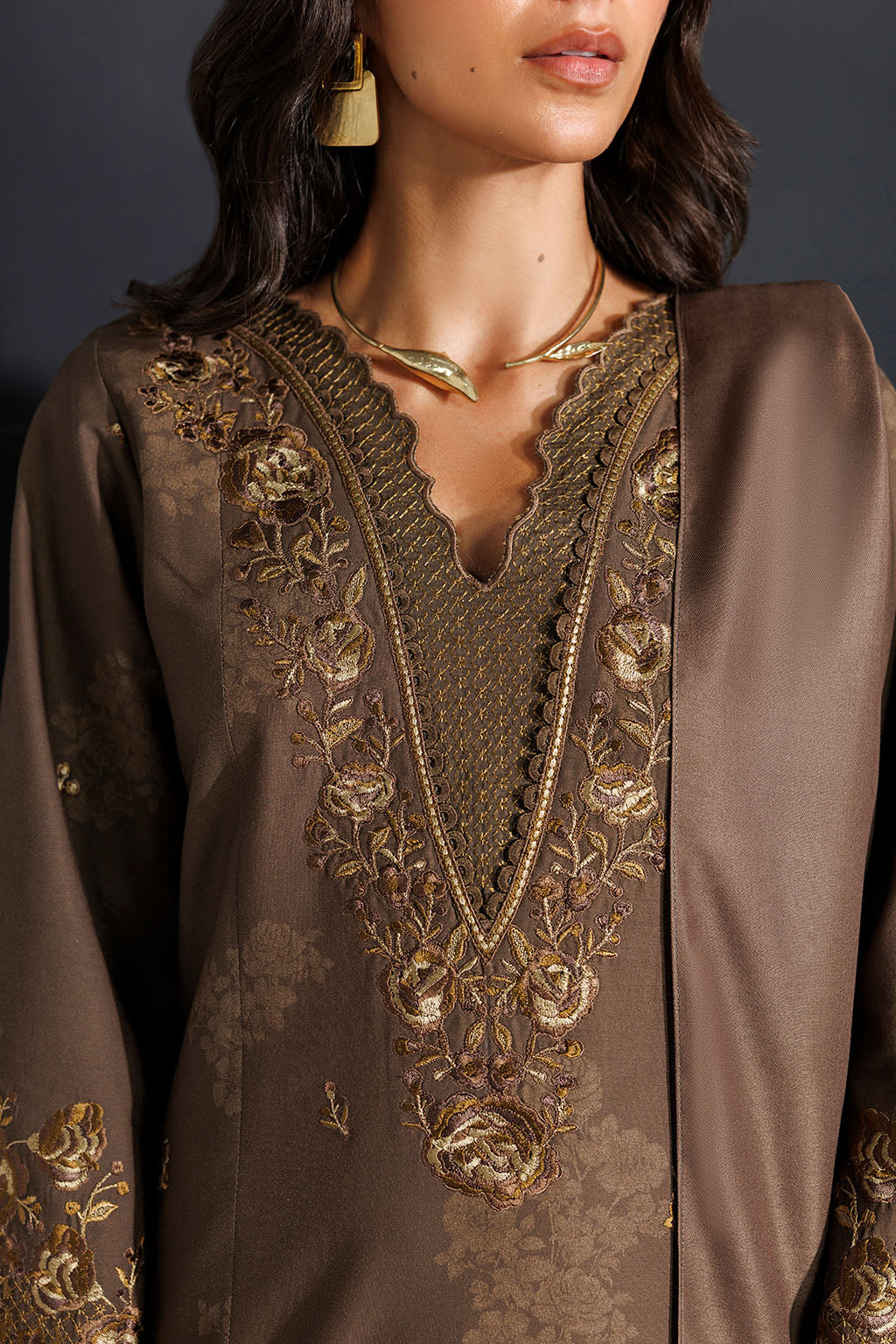 IZNIK PRE-FALL '26