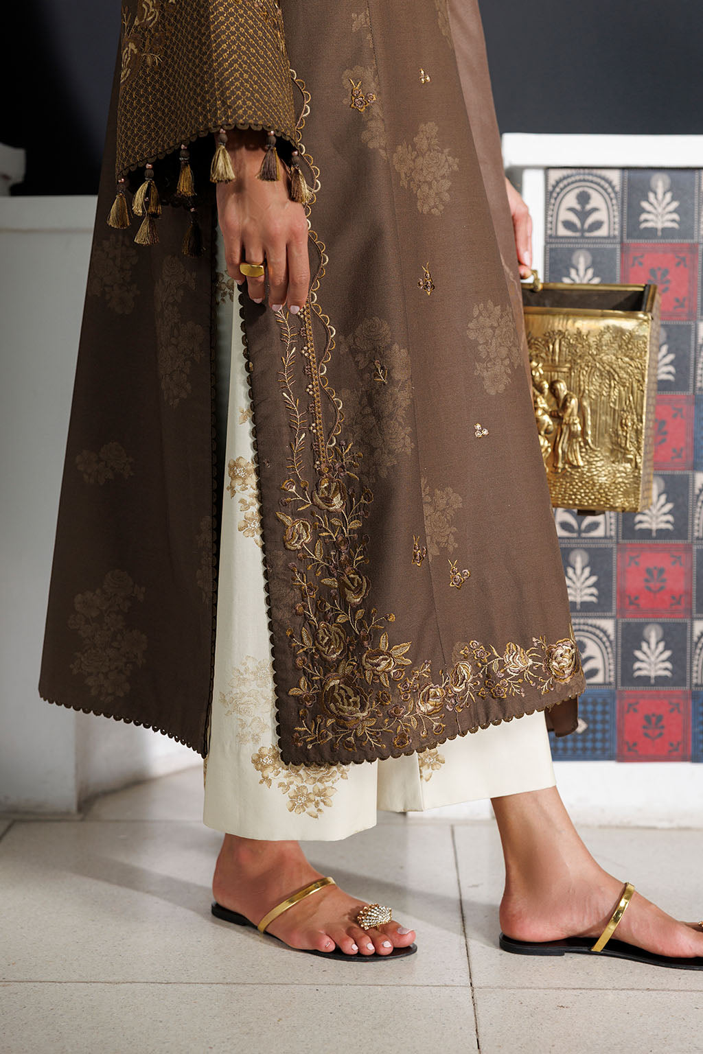 IZNIK PRE-FALL '26