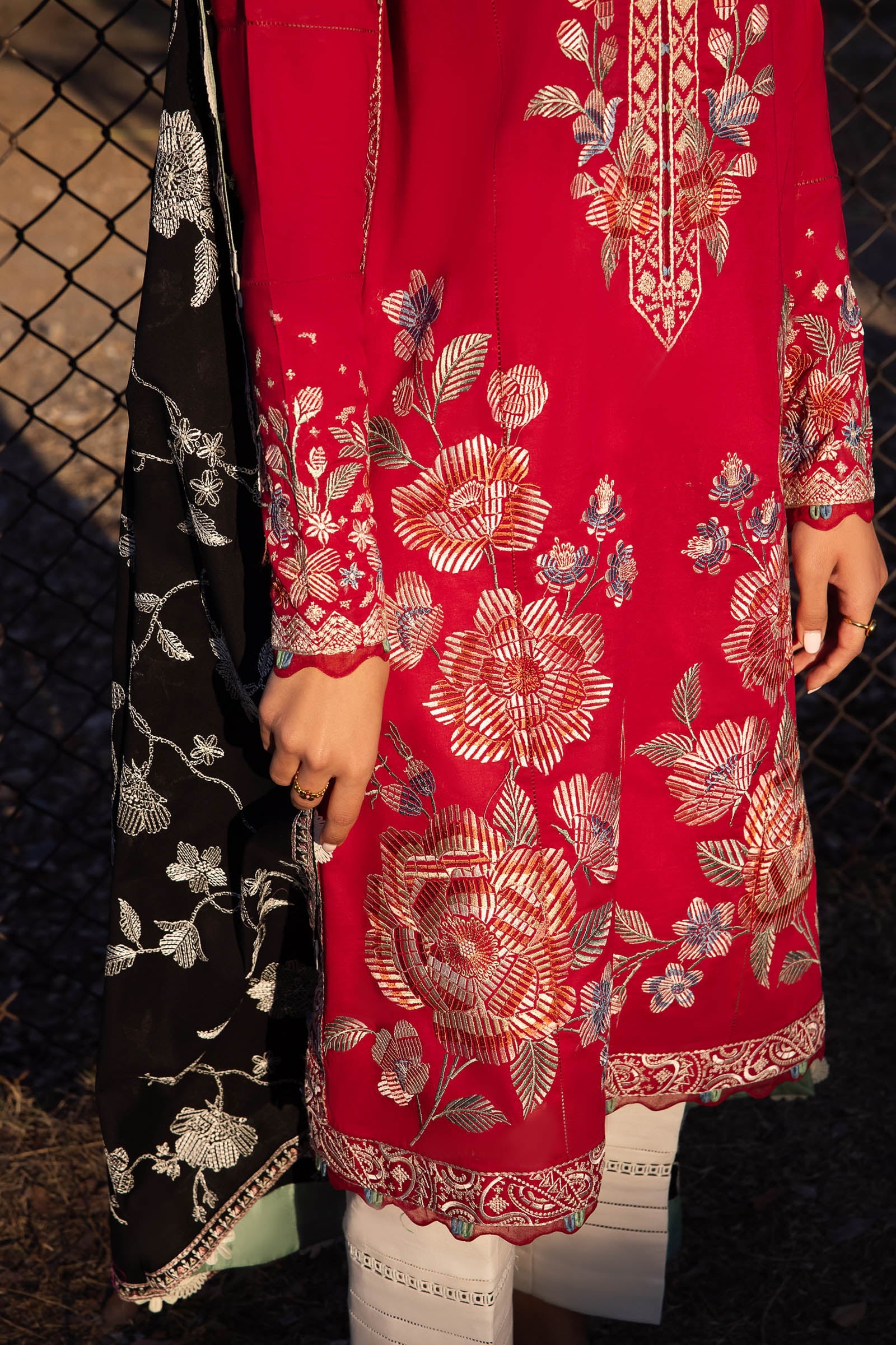 Zaha Embroidered Lawn Collection 24' (14A)