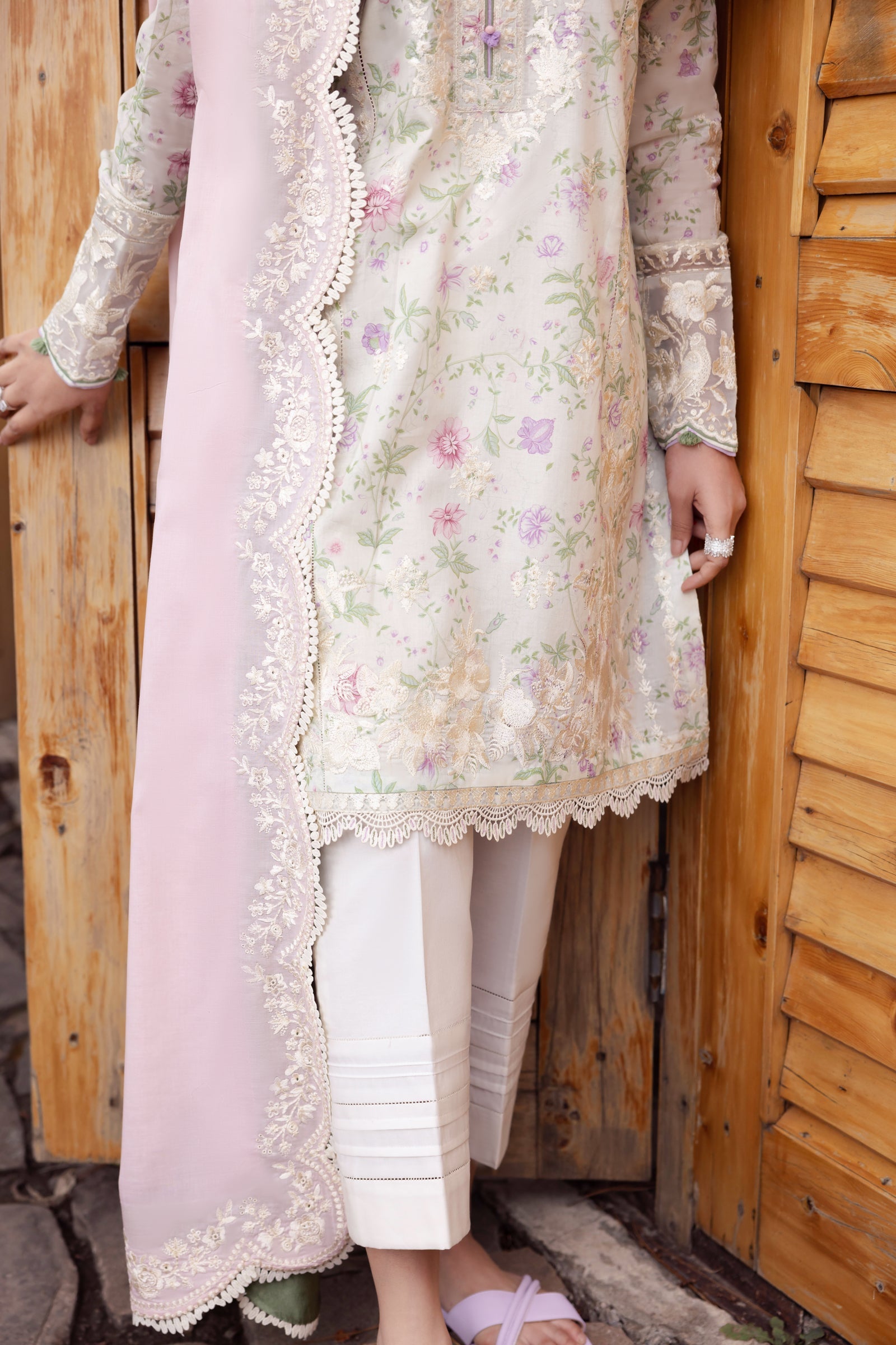 Zaha Embroidered Lawn Collection 24' (12B)