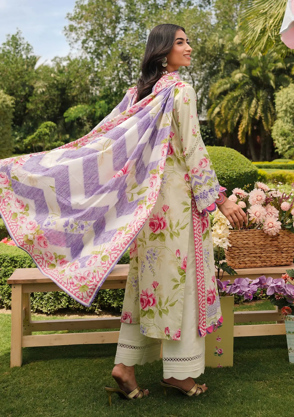 Elaf  Printed Lawn Collection 24 (3B)