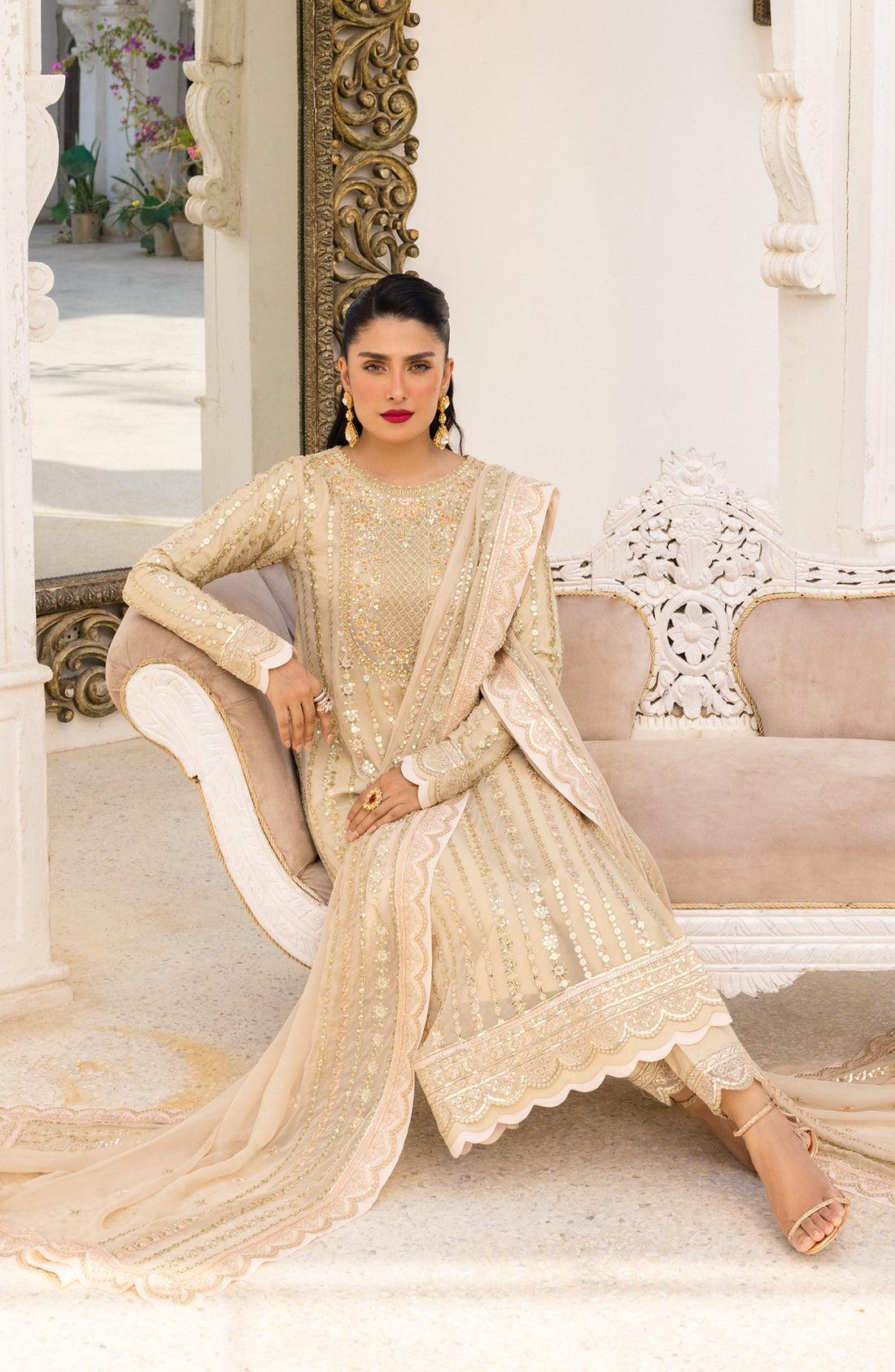 Emaan Adeel Zimal Luxury Embroidered Formal Collection 05