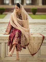 Tahra Formals By Zainab Chottani