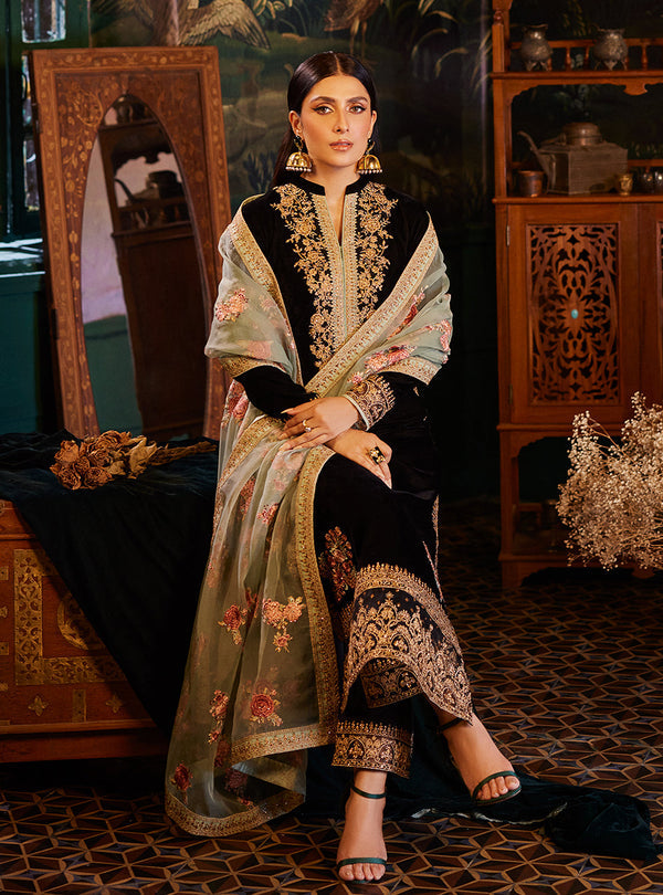 Zainab Chottani Velvet Collection ANDLEEP D-1