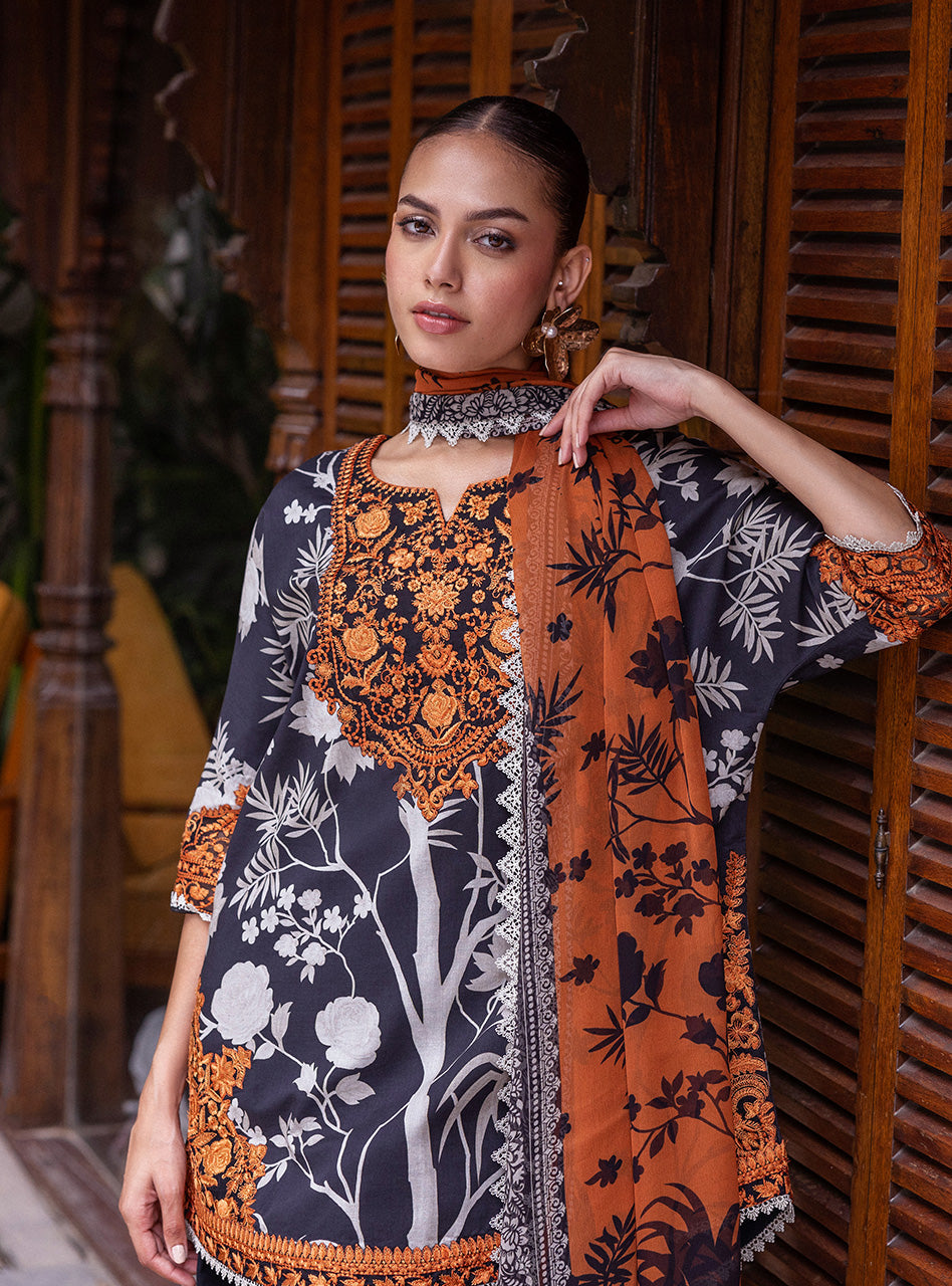 Zainab Chottani Tahra Lawn Vol 2 25