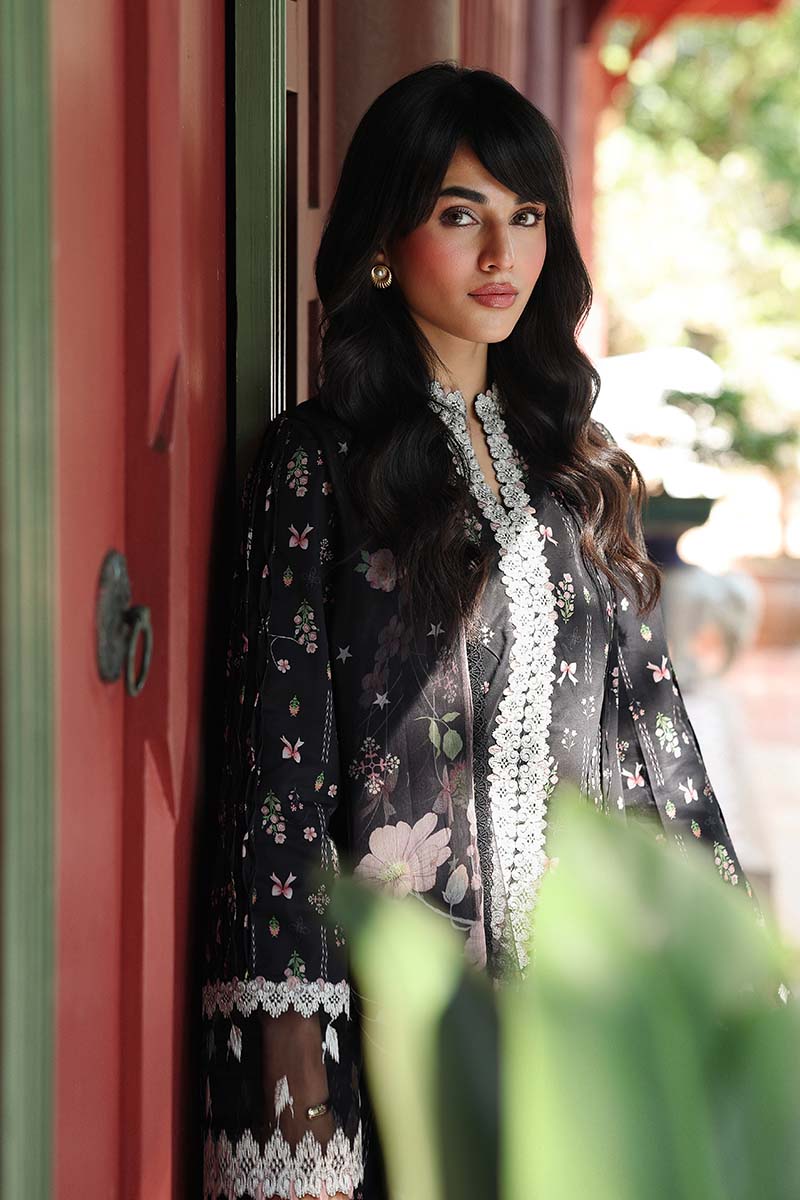 Qalamkar Q Prints Embroidered Lawn 2026