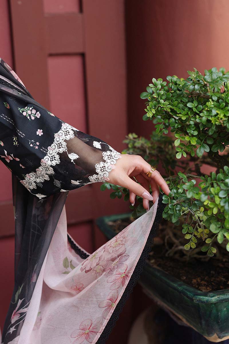 Qalamkar Q Prints Embroidered Lawn 2026