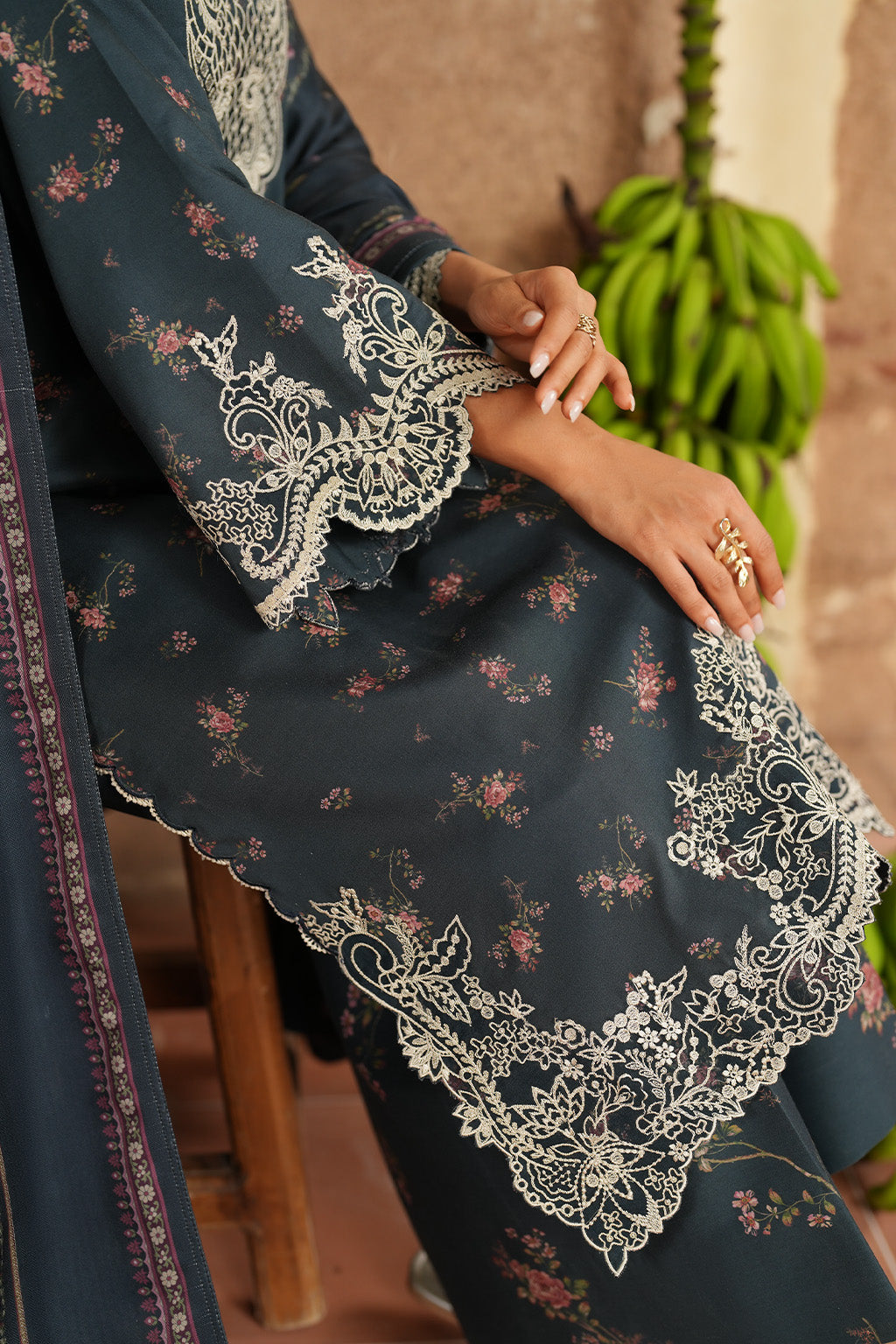 Pre Fall '25 By Iznik