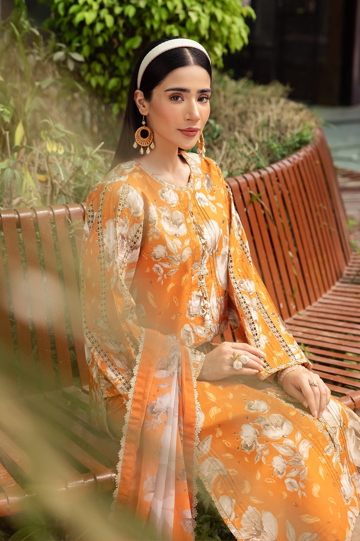 Sheen By Alizeh Vol 2 Printed Lawn Collection '24 (15)