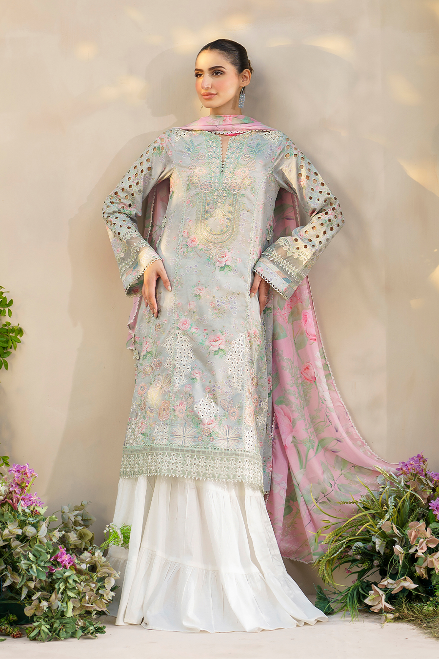 Iznik Festive Luxury Lawn Collection 24 (07)