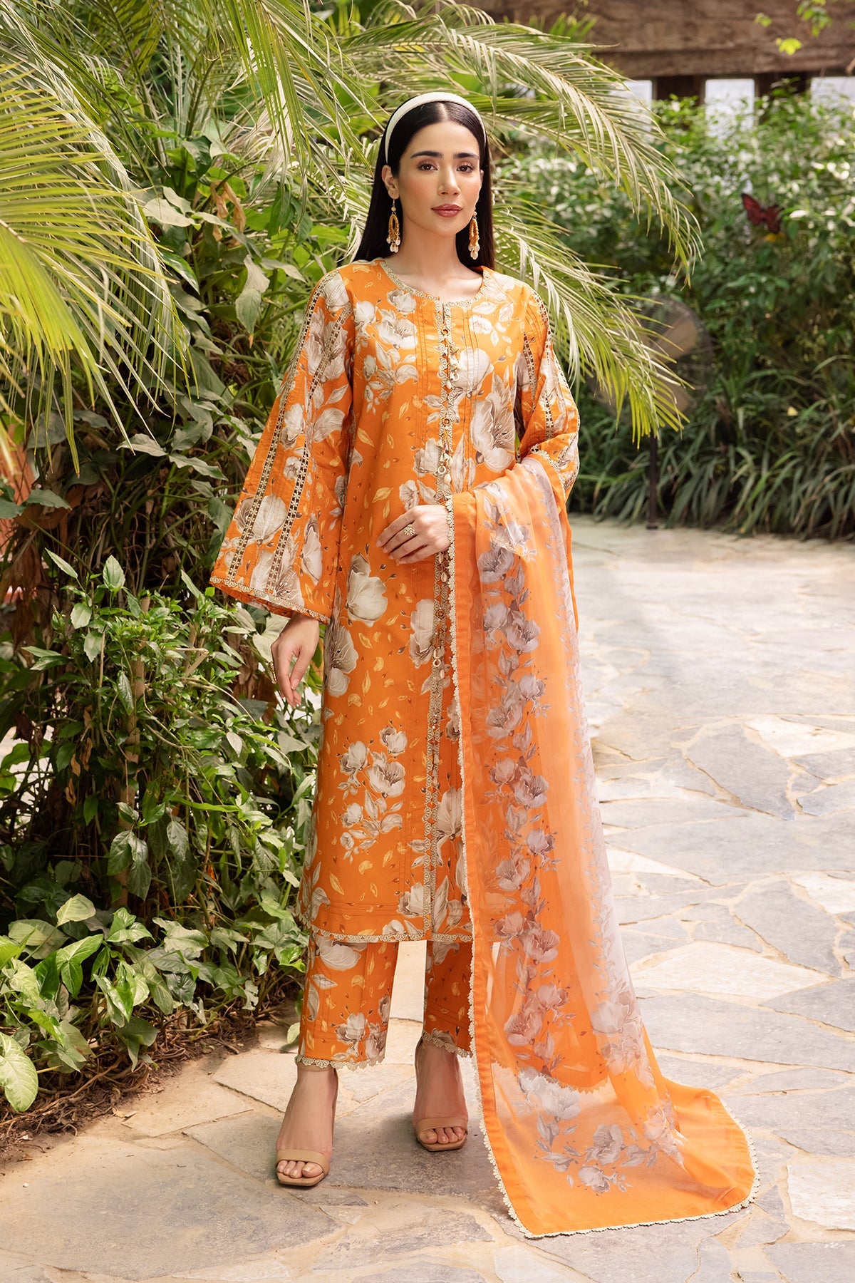 Sheen By Alizeh Vol 2 Printed Lawn Collection '24 (15)