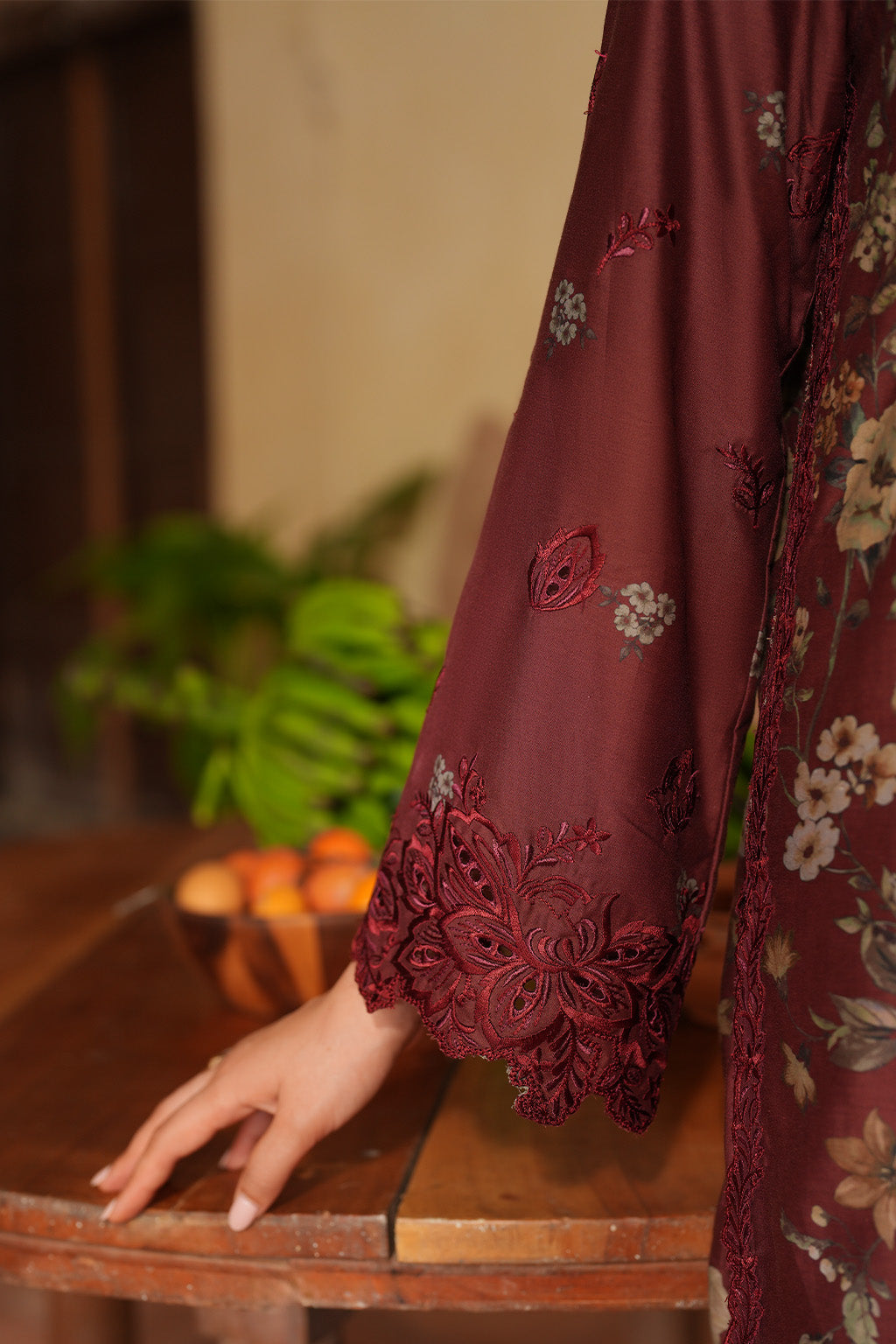 Pre Fall '25 By Iznik